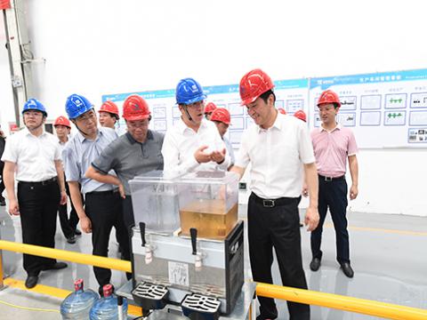市委书记潘早云深刻UG环球集团发展安全出产查抄