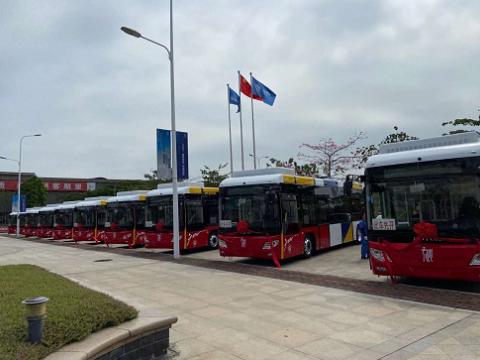 UG环球电气双源无轨电车车载电源DCDC在昭通电车公司投运
